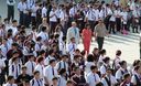 Entusiastas alumnos iniciaron con normalidad las clases en diversas escuelas de Lima y provincias.