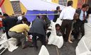 Trágida caída sufrieron las 200 personas que asistieron a la celebración por aniversario de Trujillo cuando el estrado se desplomó.