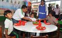 Ollanta Humala y Primera Dama Nadine Heredia,participan en la distribución de los almuerzos escolares en  San Juan Bautista, en Huaral