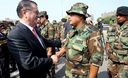 Ministro Óscar Valdés,condecora a personal militar y policial que capturo al terrorista Artemio