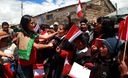 Primera Dama, Nadine Heredia y Ministra de la Mujer, Ana Jara, entregaron ayuda a los damnificados en el distrito de Caylloma.