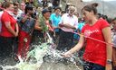 Comité de Damas del Parlamento junto al titular del Legislativo inauguraron barandas de contención en San Juan de Lurigancho.