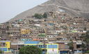 El cerro San Cristóbal, a 400 metros sobre el nivel del mar, brinda a sus visitantes la posibilidad de contemplar todo Lima, de una sola mirada