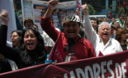 Huelga de Pensionistas en Plena avenida abancay