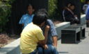 Parejas de Enamorados en la plaza de armas