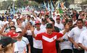 Presidente Ollanta Humala trotando en la Vía Expresa