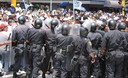 Una gran labor cumplen los efectivos de la policía rompe manifestaciones que imponen el orden público en las calles de Lima