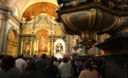 El Señor de los Milagros en la Iglesia de las Nazarenas
