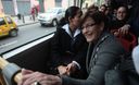 La alcaldesa Susana Villarán, viajando en el Metropolitano y caminando por el centro de Lima