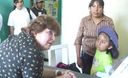 Hija del revolucionario Ernesto 'Che' Guevara, Aleida Guevara brindó atención médica a niños de la ciudad sureña de Arequipa