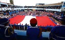 Decenas de escolares del colegio 2049 San Felipe, Comas pasearon bandera más grande del Perú