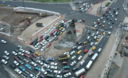 Una perspectiva del transporte privado y público de la Plaza Grau de Lima