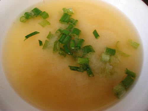 Caldo claro de carne