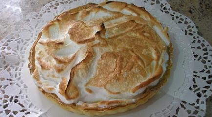 Pastel de manzana con merengue