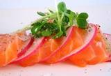 Sashimi de atún con miel