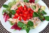 Ensalada de pollo con fresas