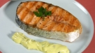 Salmon con salsa tartara